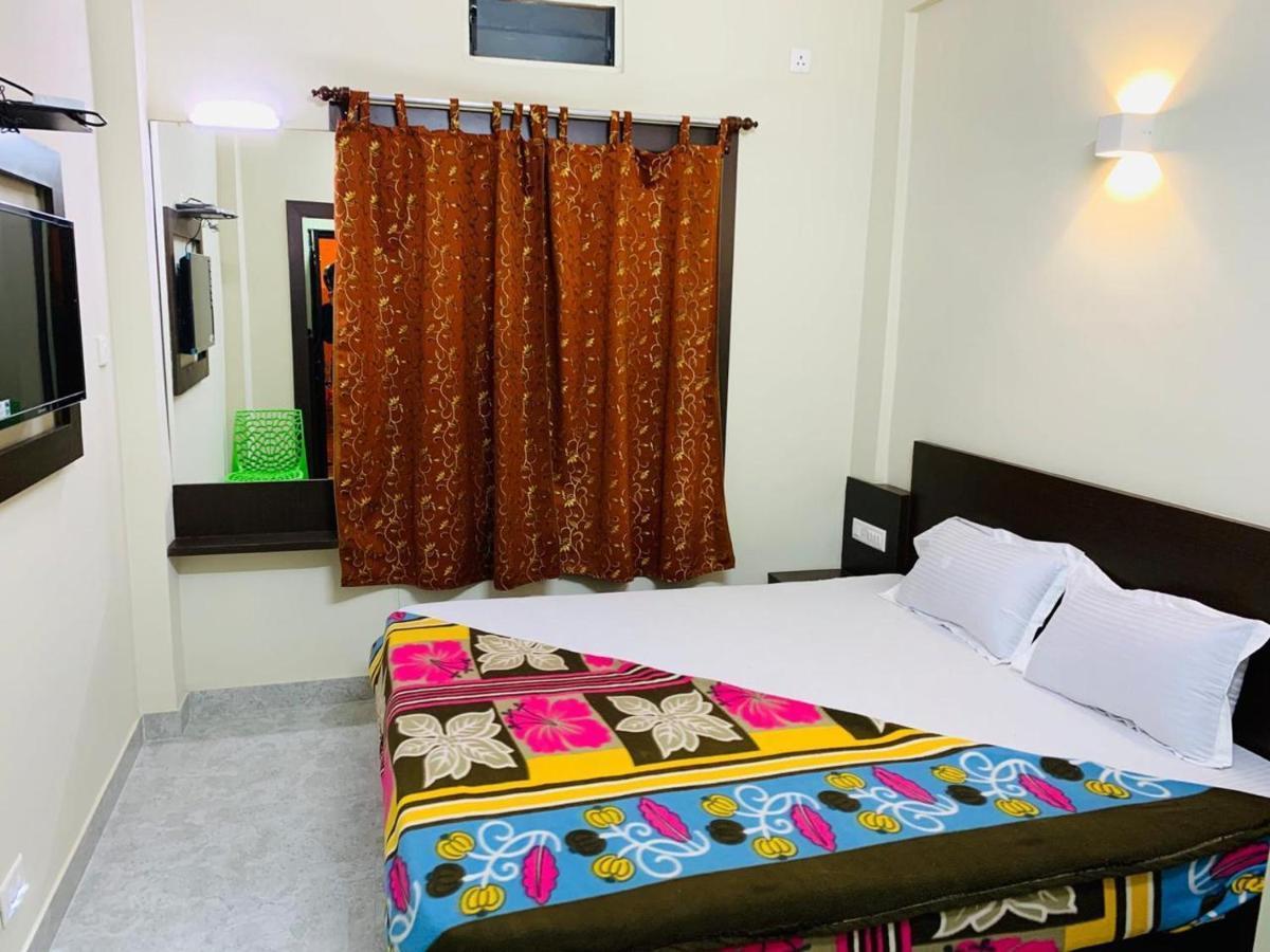 Strategic Inn ปูรี ภายนอก รูปภาพ