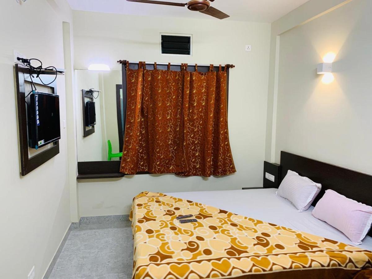 Strategic Inn ปูรี ภายนอก รูปภาพ
